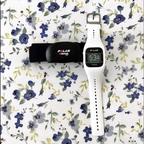 Polar Accessories - Polar A300 Watch w/ Heart Rate Monitor